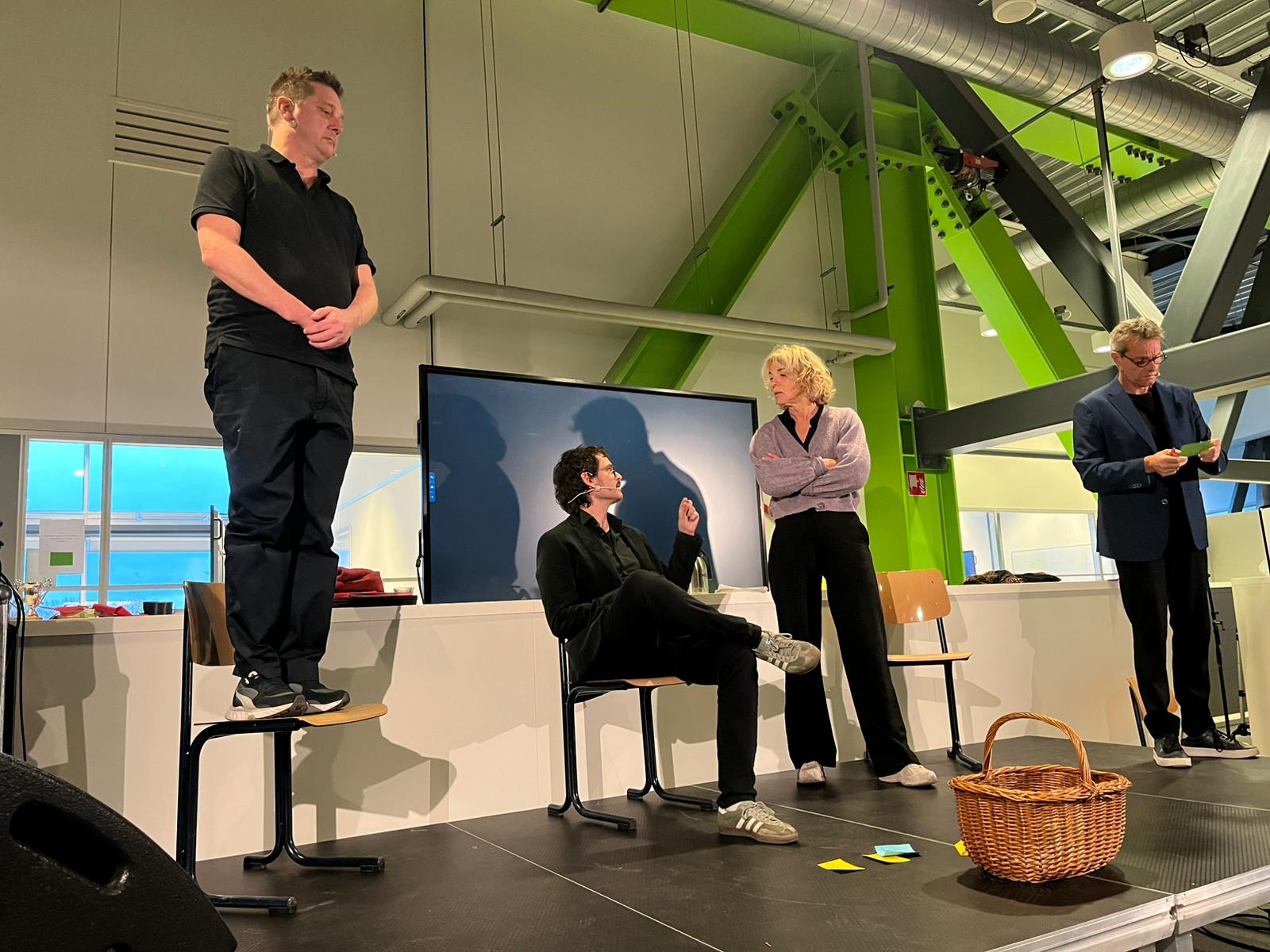 'Student van de toekomst' bij ROC Nijmegen, tijdens een studiedag over flexibilisering. ROC Nijmegen improvisatie tehater